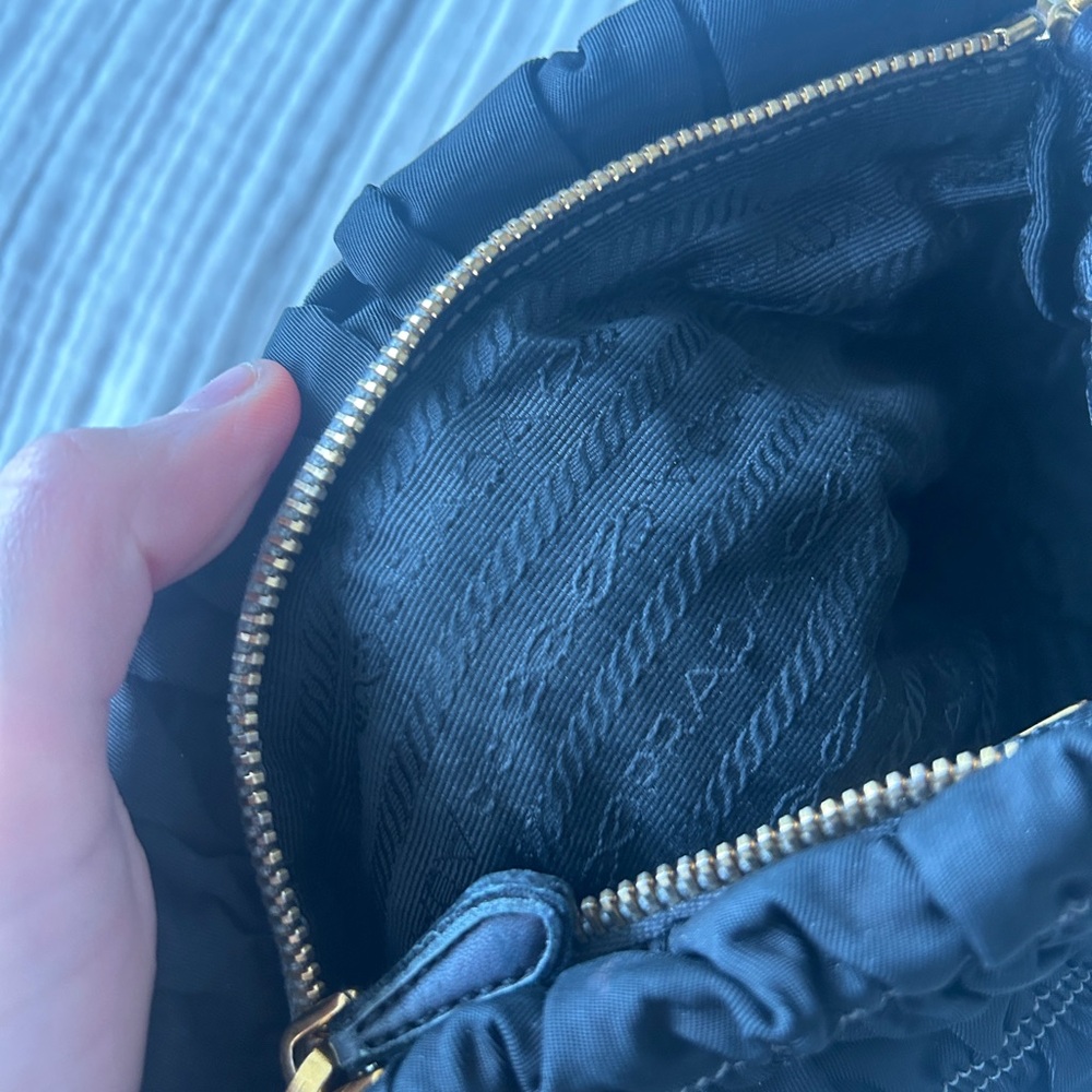 gorgeous authentic mini prada bag! - Picture 4 of 6